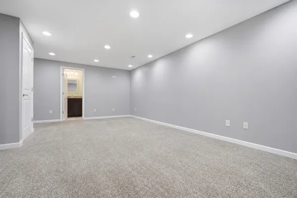 $359,900 | 222 Springdale Avenue, Bloomington, IL 61704