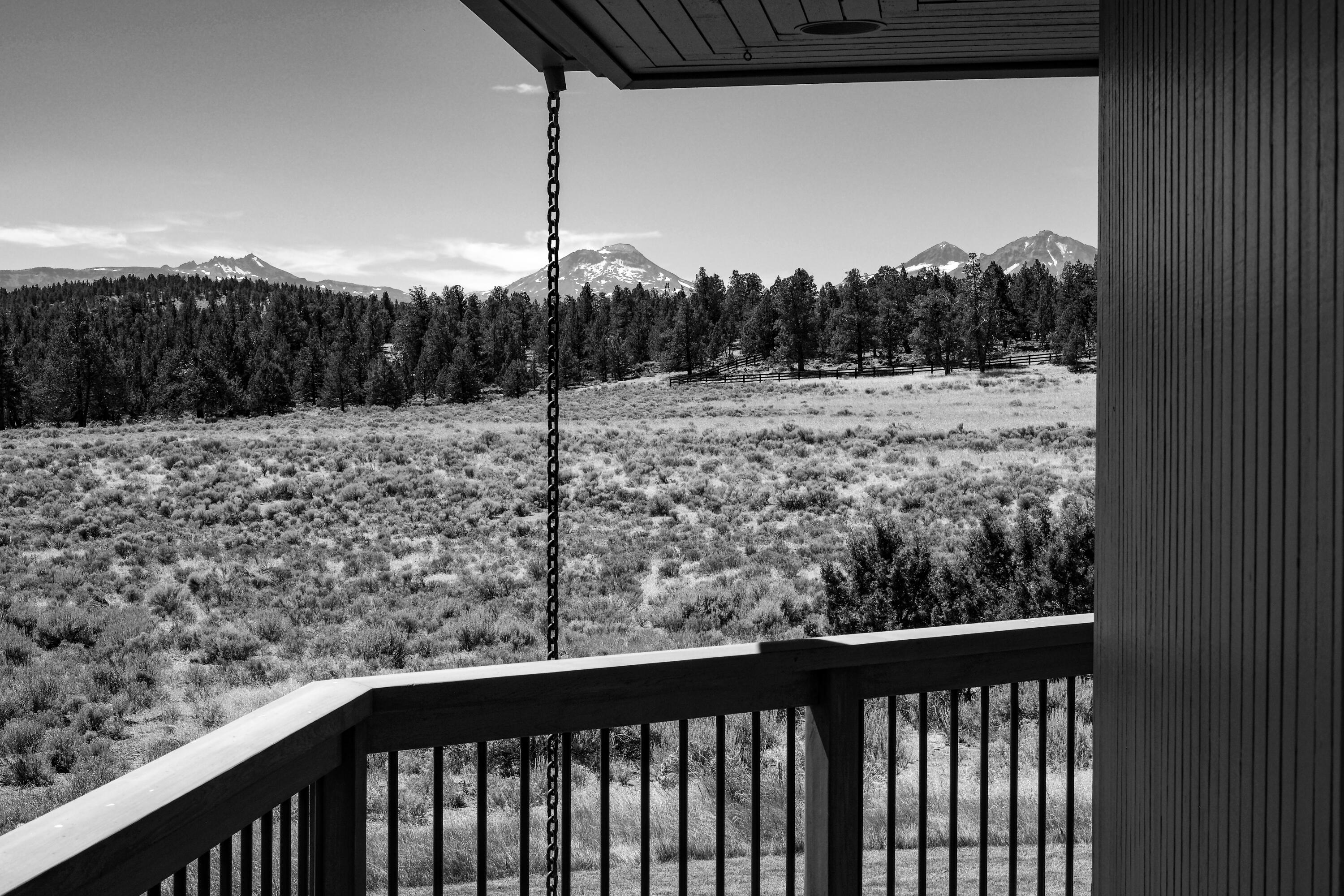 68404 George Cyrus Road Sisters, OR 97759 - Photo 59 of 65 60