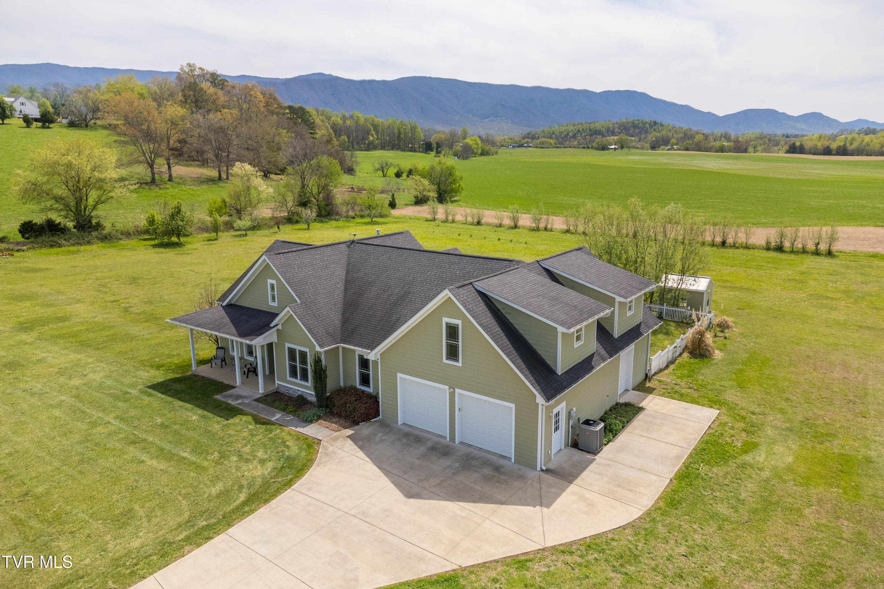 212 Forked Deer Road Greeneville, TN 37743 - Photo 1 of 55 DJI_0895-HDR
