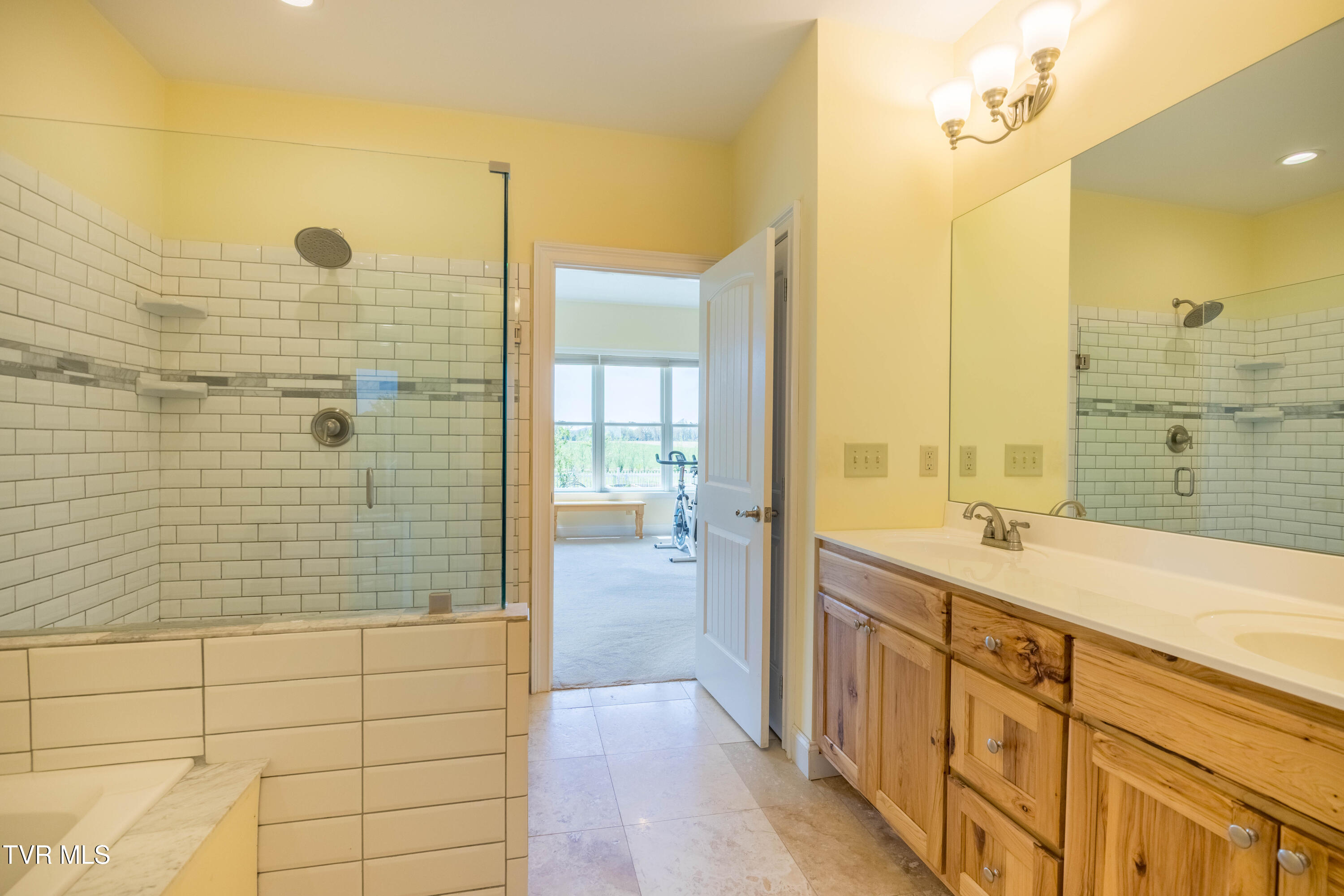 212 Forked Deer Road Greeneville, TN 37743 - Photo 17 of 55 087A0668-HDR