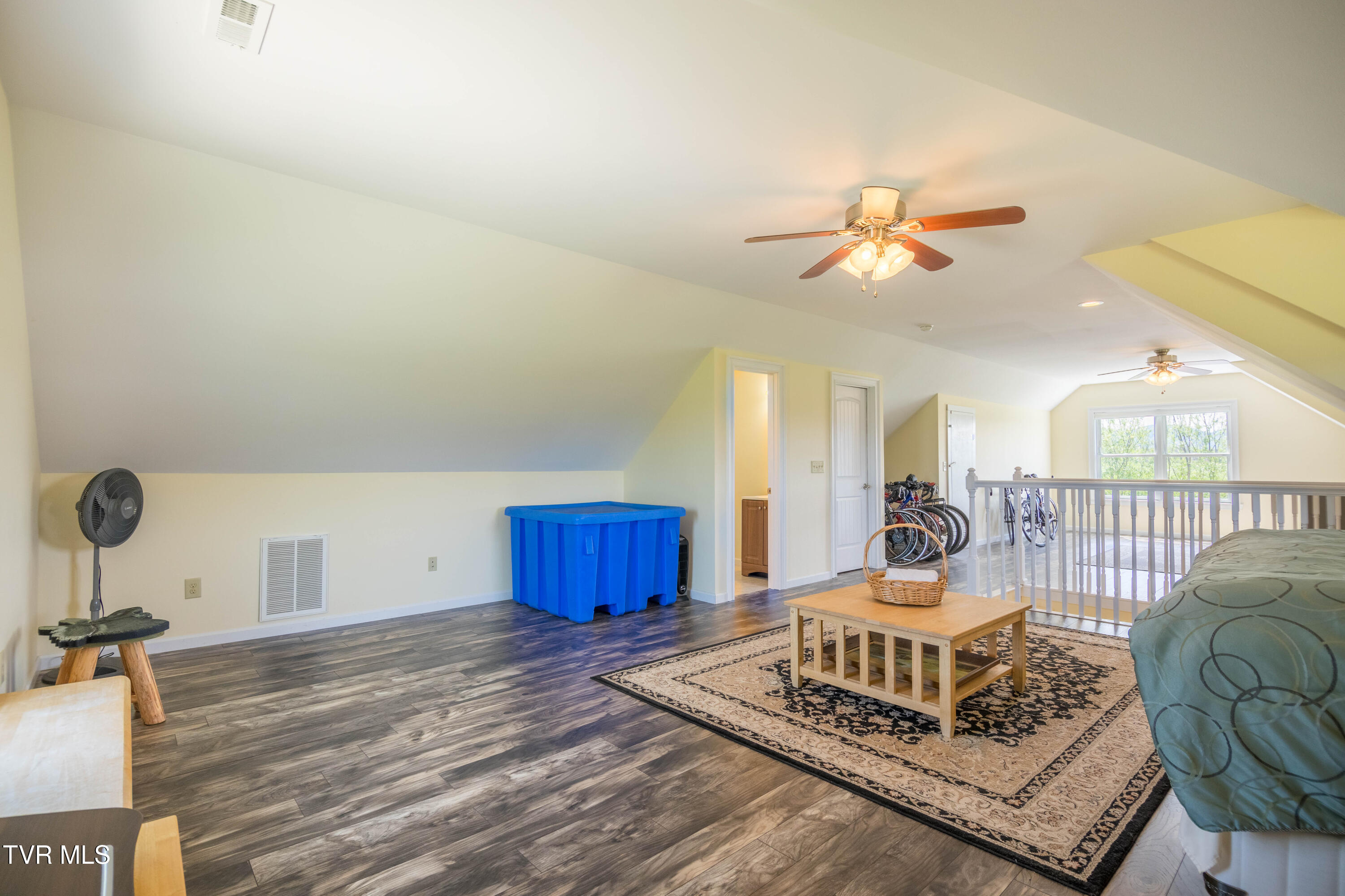 212 Forked Deer Road Greeneville, TN 37743 - Photo 25 of 55 087A0730-HDR
