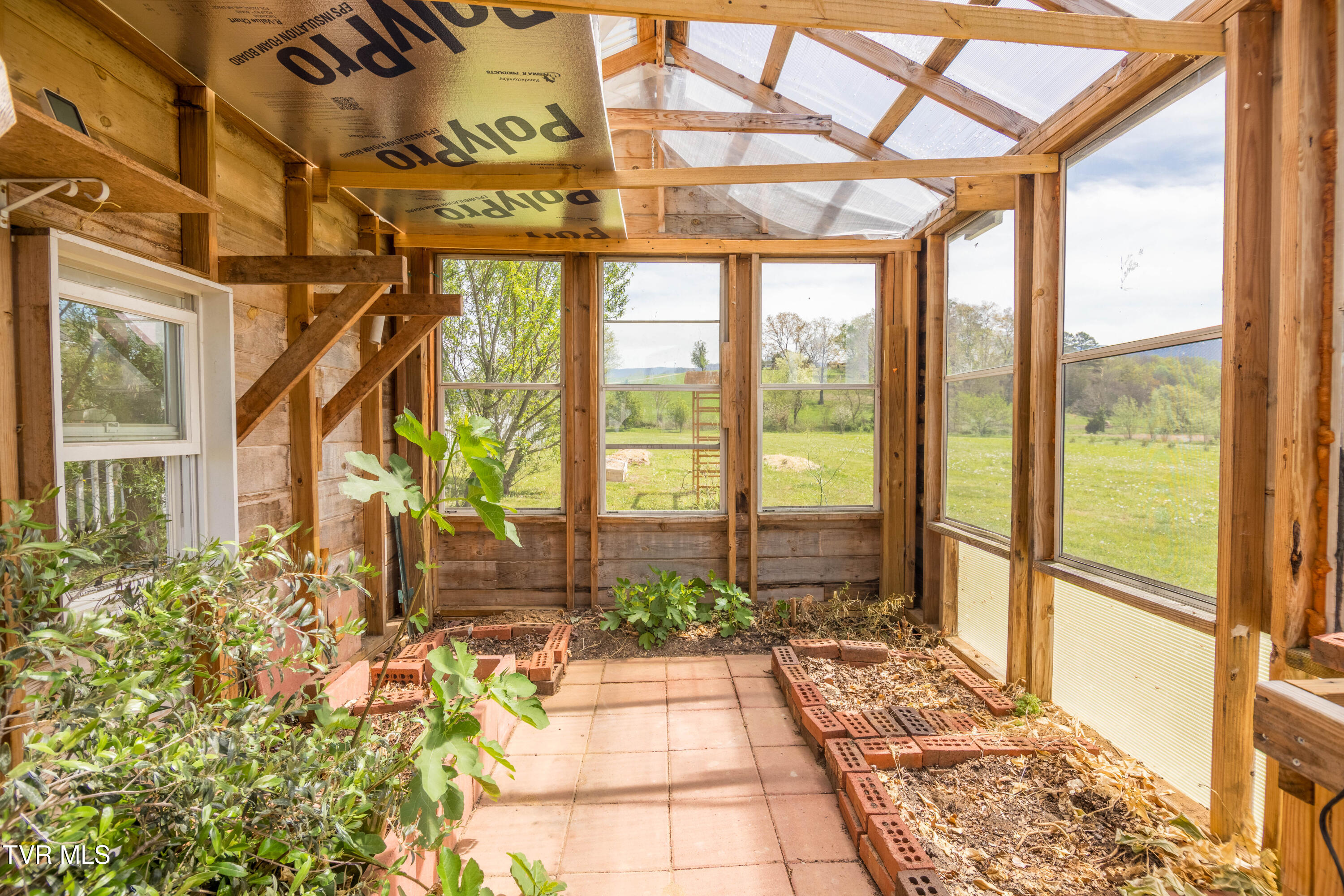 212 Forked Deer Road Greeneville, TN 37743 - Photo 40 of 55 087A0784-HDR