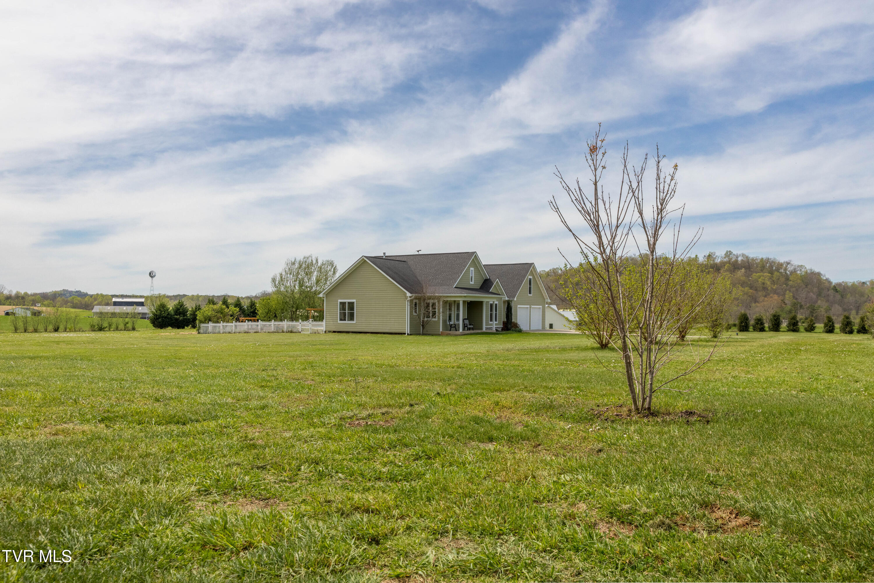 212 Forked Deer Road Greeneville, TN 37743 - Photo 43 of 55 087A0825-HDR