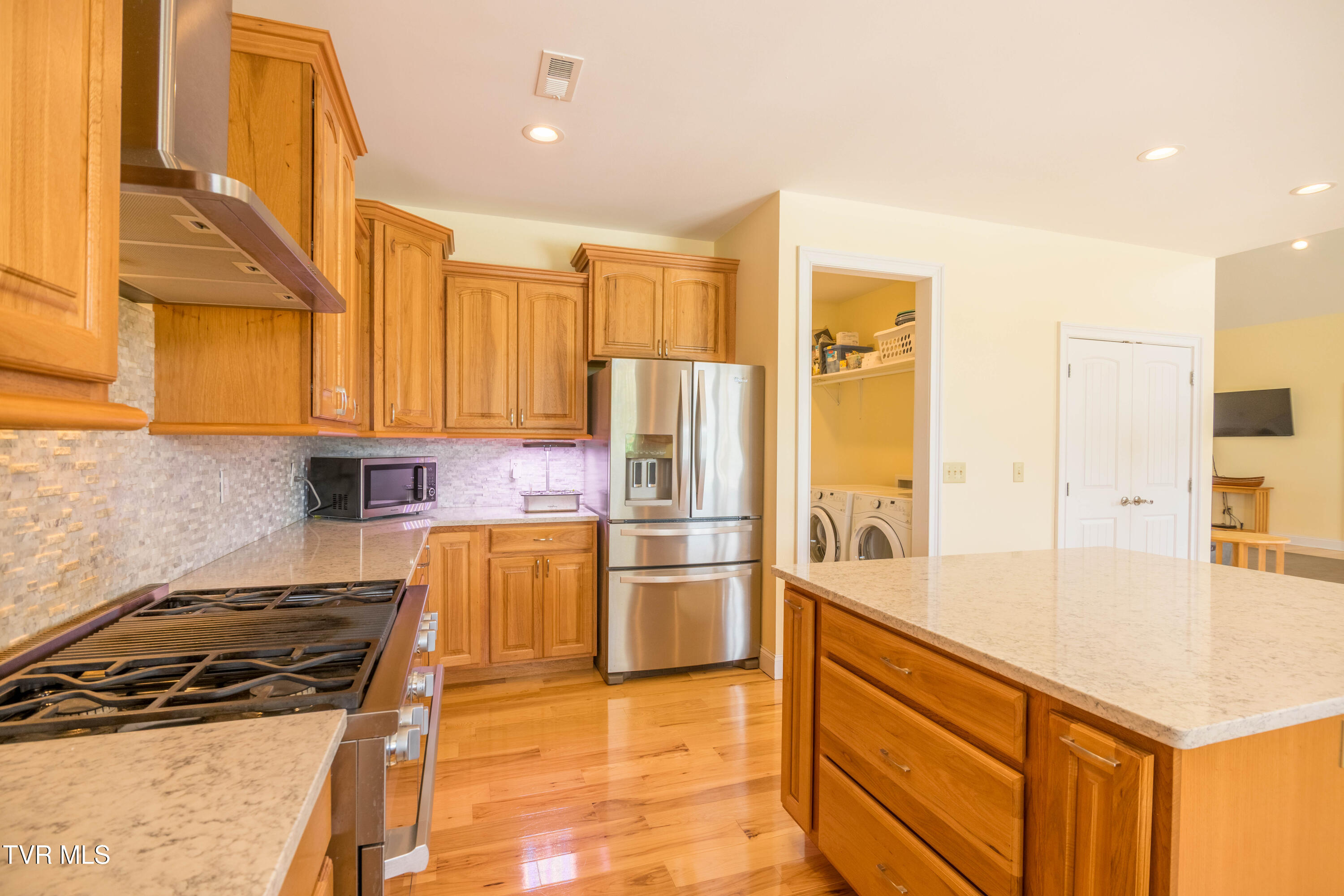 212 Forked Deer Road Greeneville, TN 37743 - Photo 10 of 55 087A0703-HDR