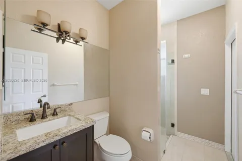 $899,999 | 18000 Northwest 16th Street, Pembroke Pines, FL 33029