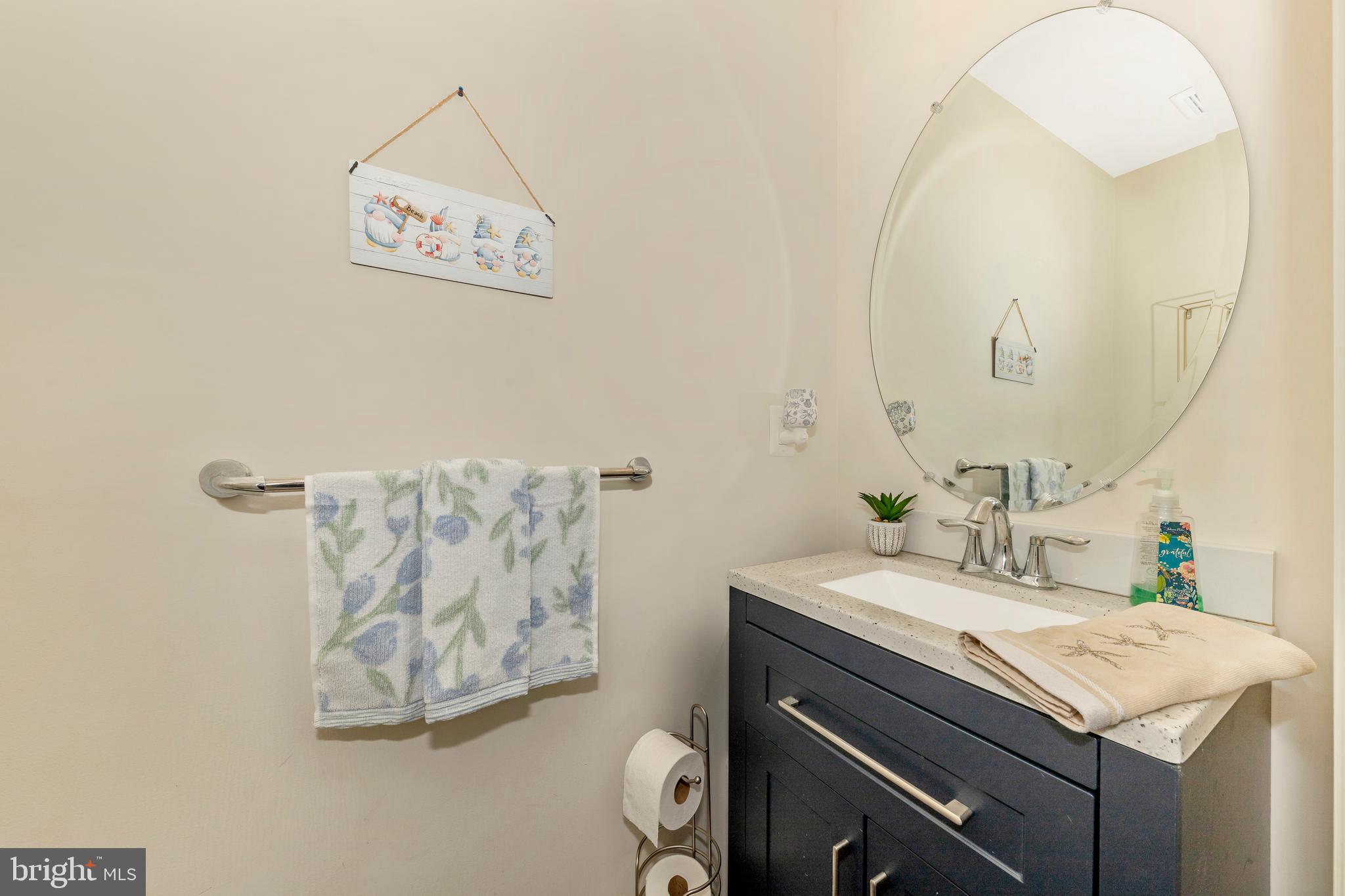 120 Gantry Road Taneytown, MD 21787 - Photo 14 of 38 Powder Room