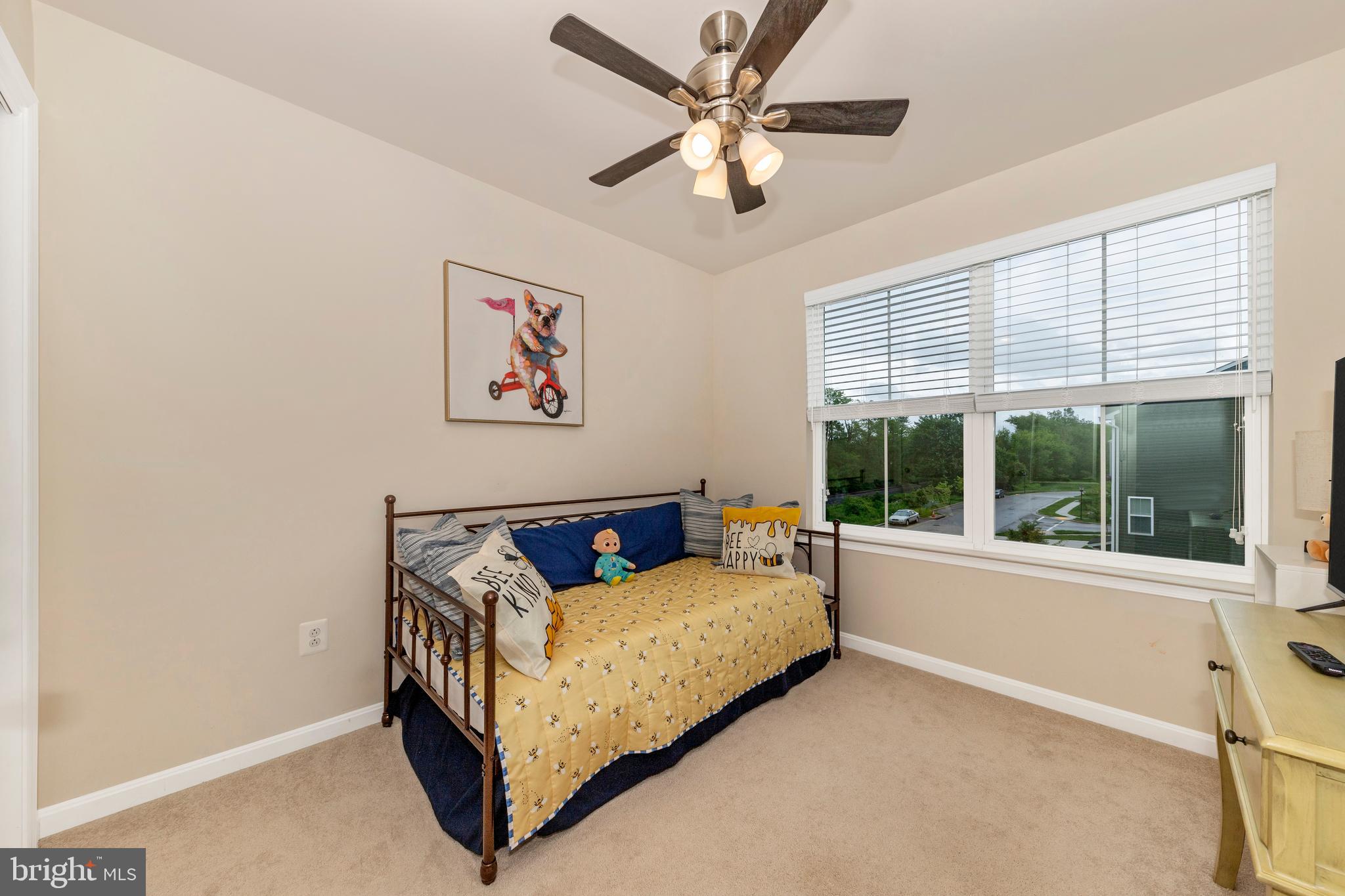 120 Gantry Road Taneytown, MD 21787 - Photo 20 of 38 Bright and Sunny Bedroom