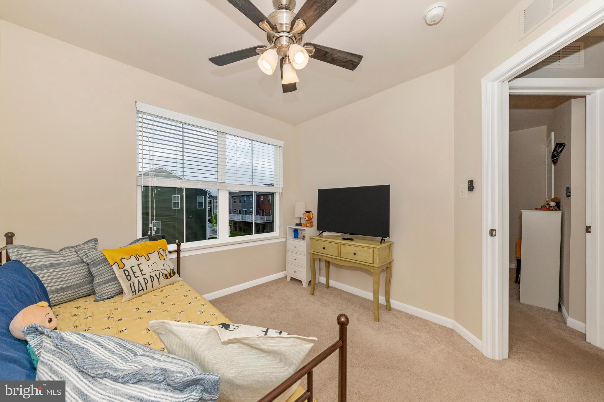 120 Gantry Road Taneytown, MD 21787 - Photo 22 of 38 Comfortable and Spacious