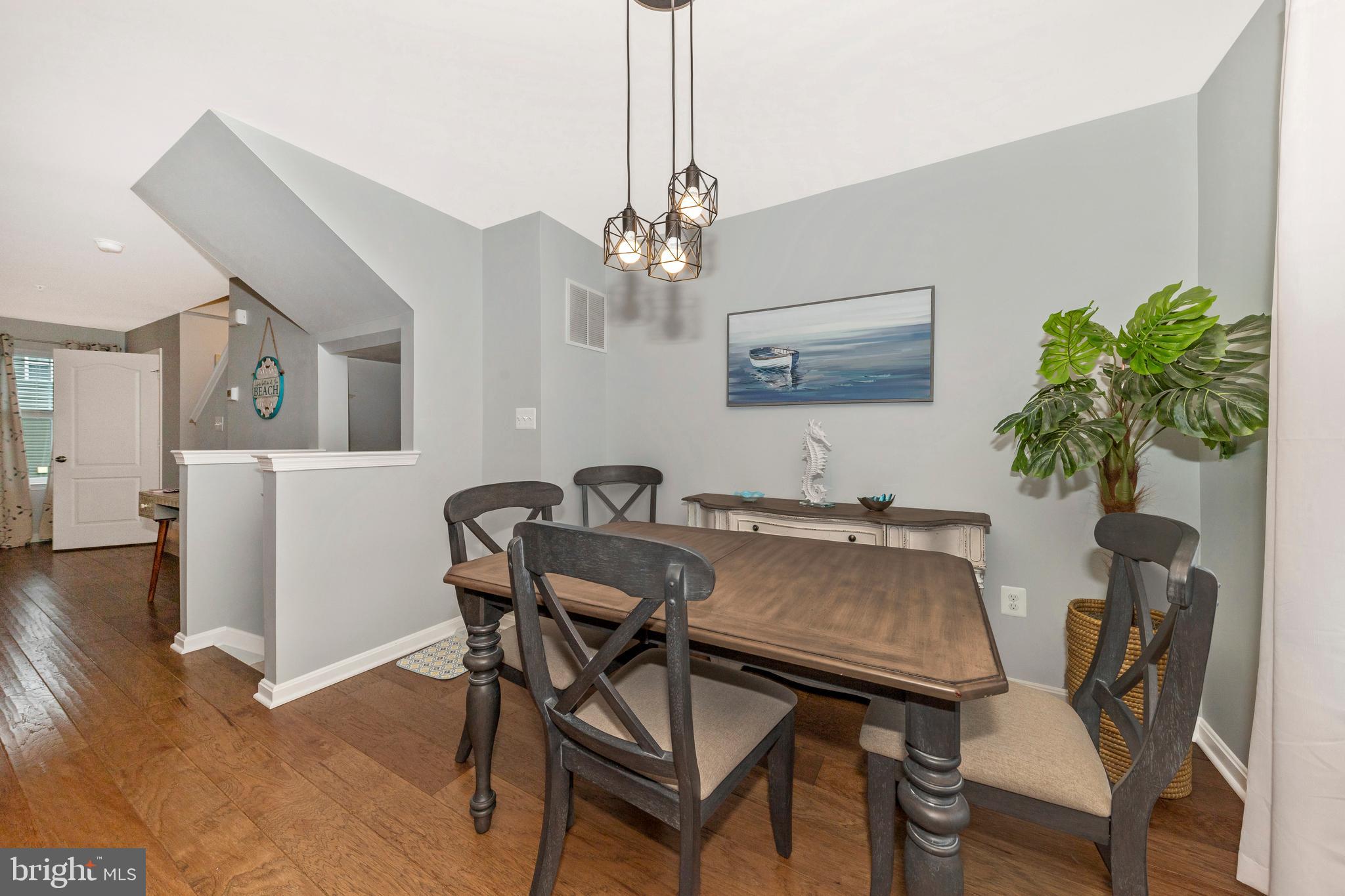120 Gantry Road Taneytown, MD 21787 - Photo 8 of 38 Great Space for Family Dinners