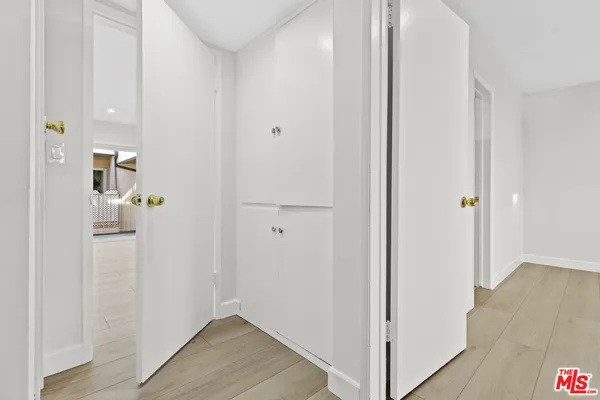 $3,200 | 330 East Dryden Street, Unit 18, Glendale, CA 91207