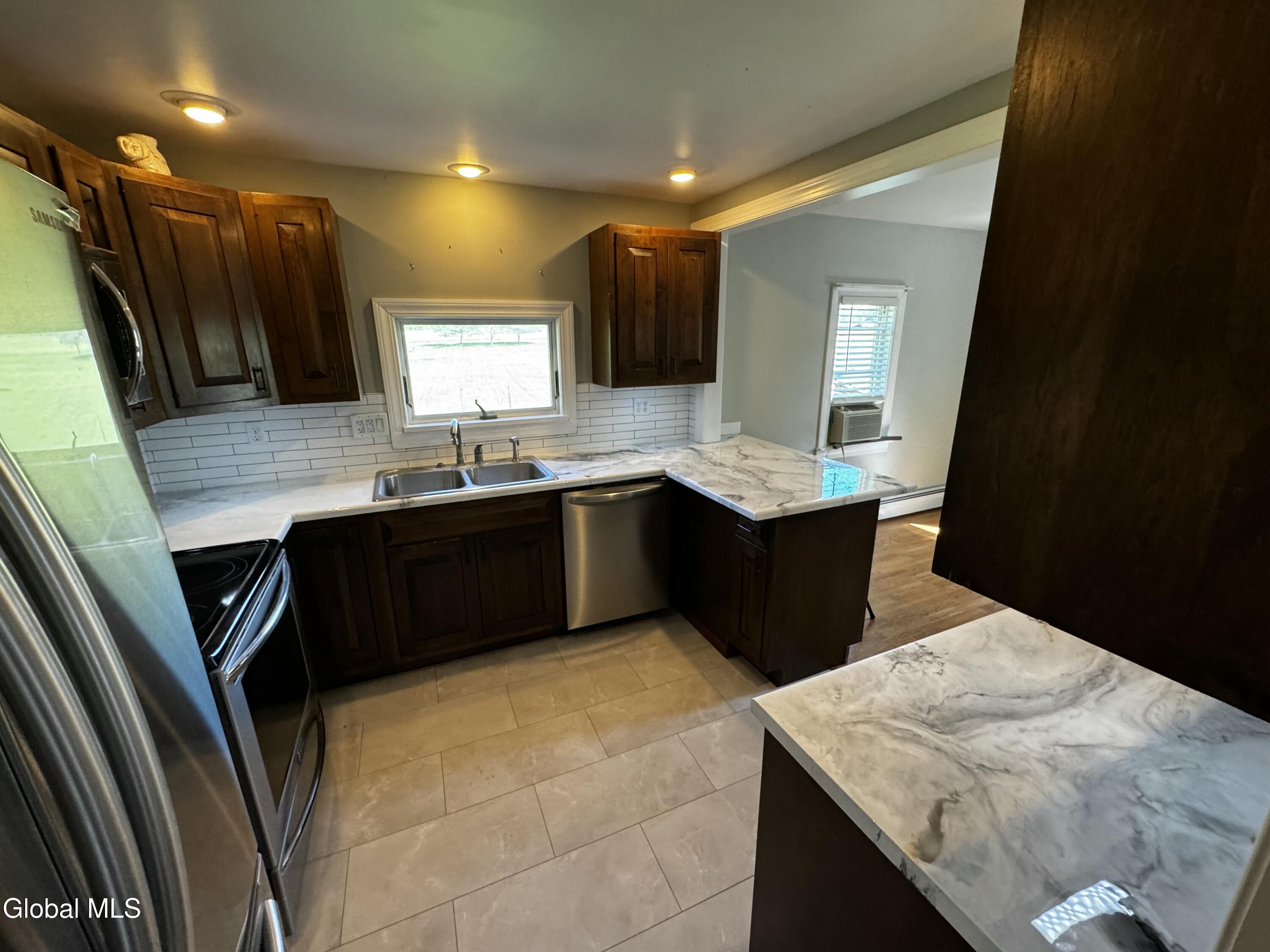 422 Vandenburgh Point Road Gloversville, NY 12078 - Photo 5 of 59 IMG_20260609_163243