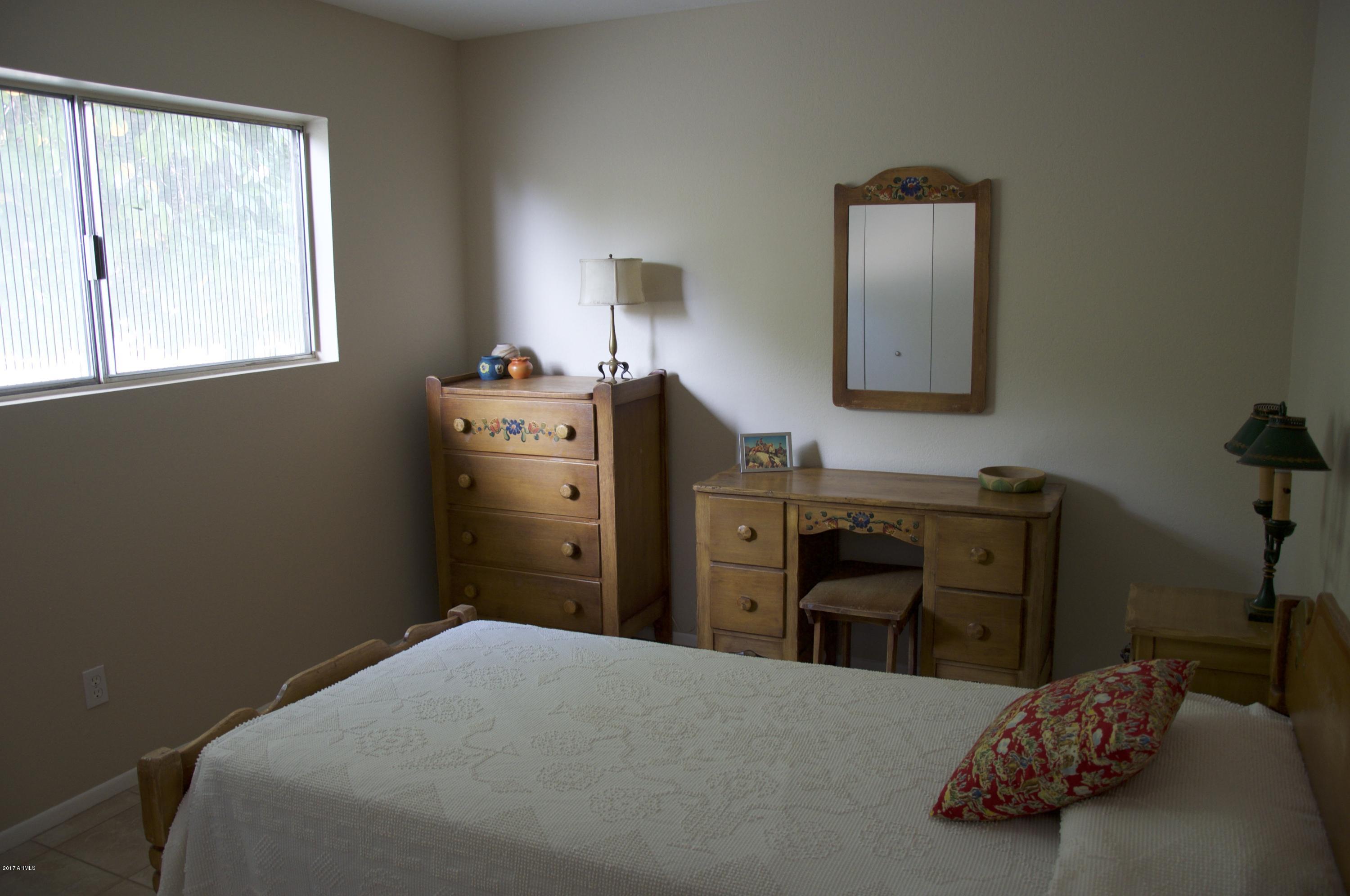 4141 West Hearn Road Phoenix, AZ 85053 - Photo 24 of 42 Bedroom 3
