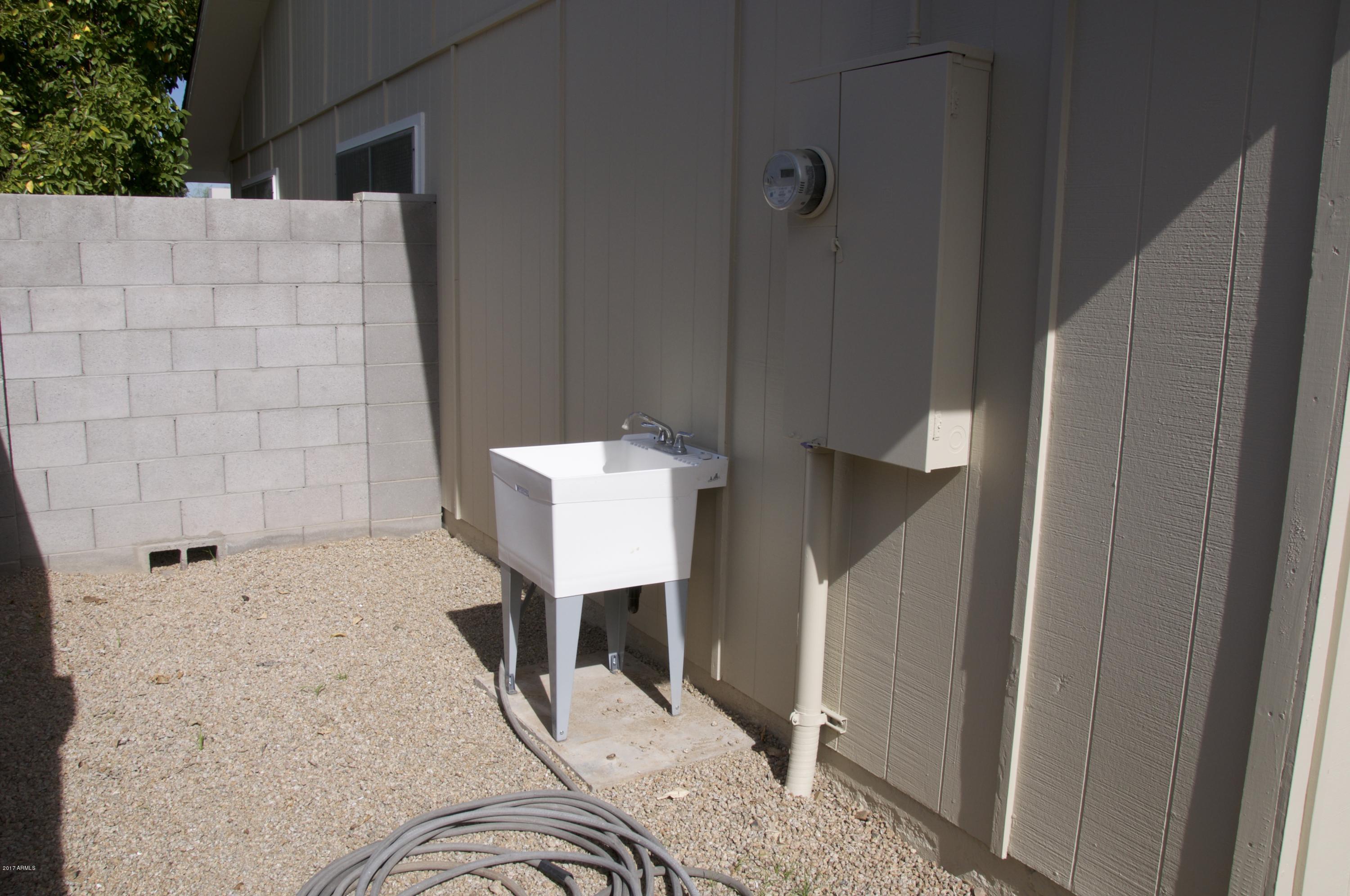 4141 West Hearn Road Phoenix, AZ 85053 - Photo 39 of 42 Utility sink on the west side