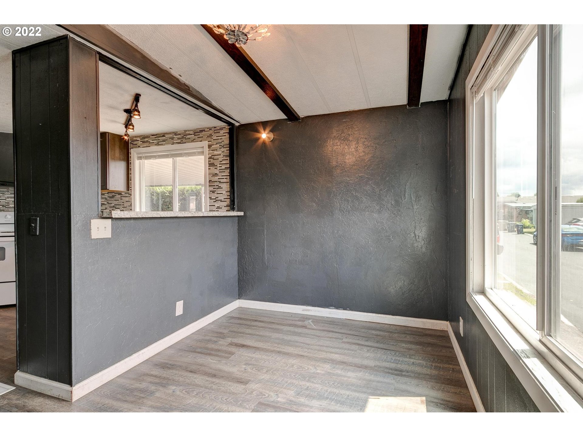 17695 Southwest Declaration Way Beaverton, OR 97006 - Photo 20 of 31 Gallery Image 20