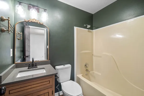 $1,650 | 1875 Needmore Road, Clarksville, TN 37042