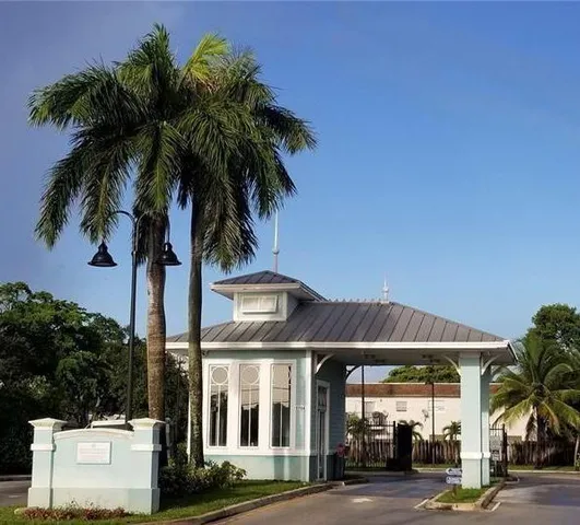 $2,550 | 5317 Northwest 18th Street, Unit 2B, Lauderhill, FL 33313