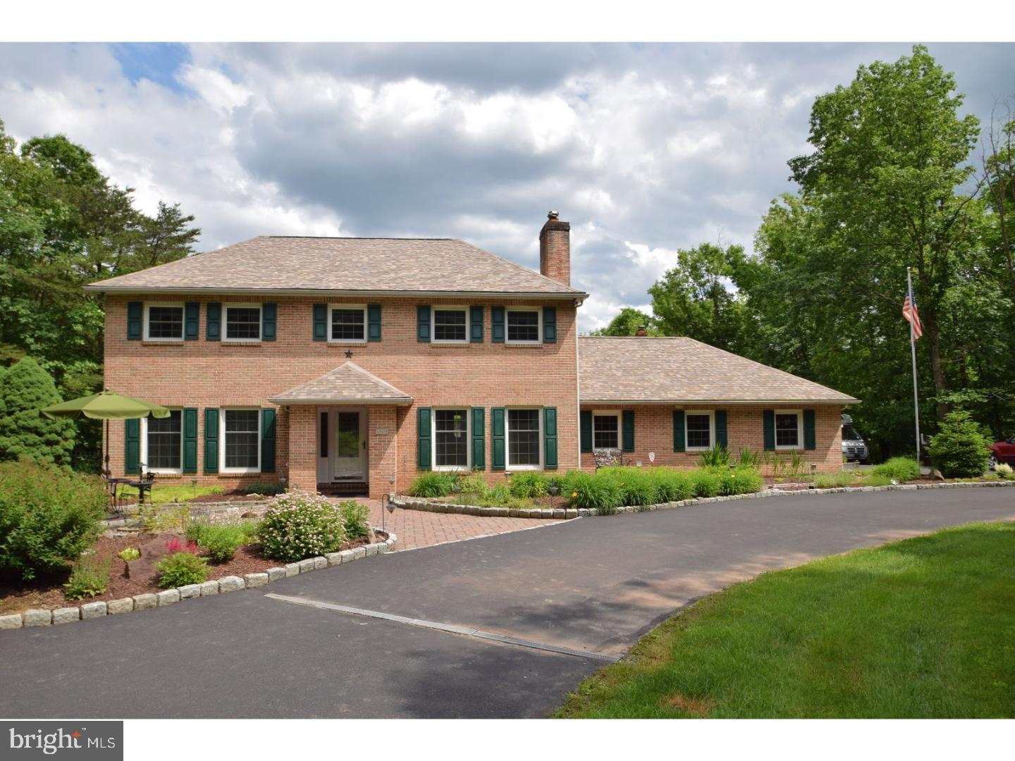 860 Store Road Harleysville, PA 19438 - Photo 1 of 25 Exterior Front