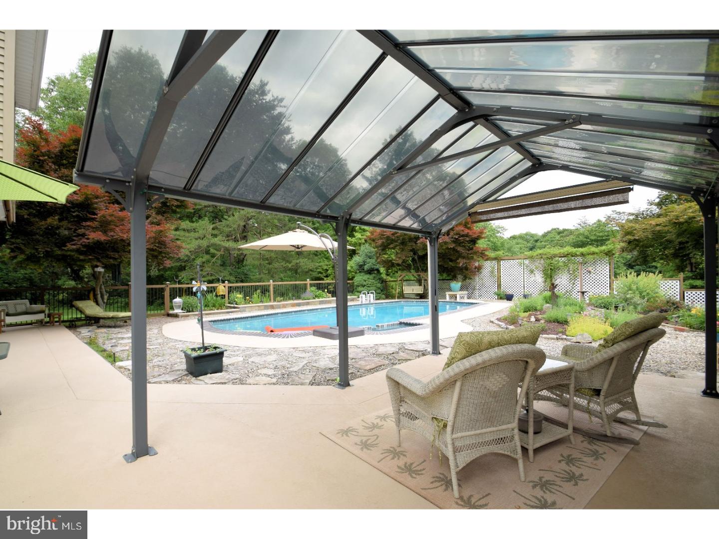 860 Store Road Harleysville, PA 19438 - Photo 22 of 25 Patio