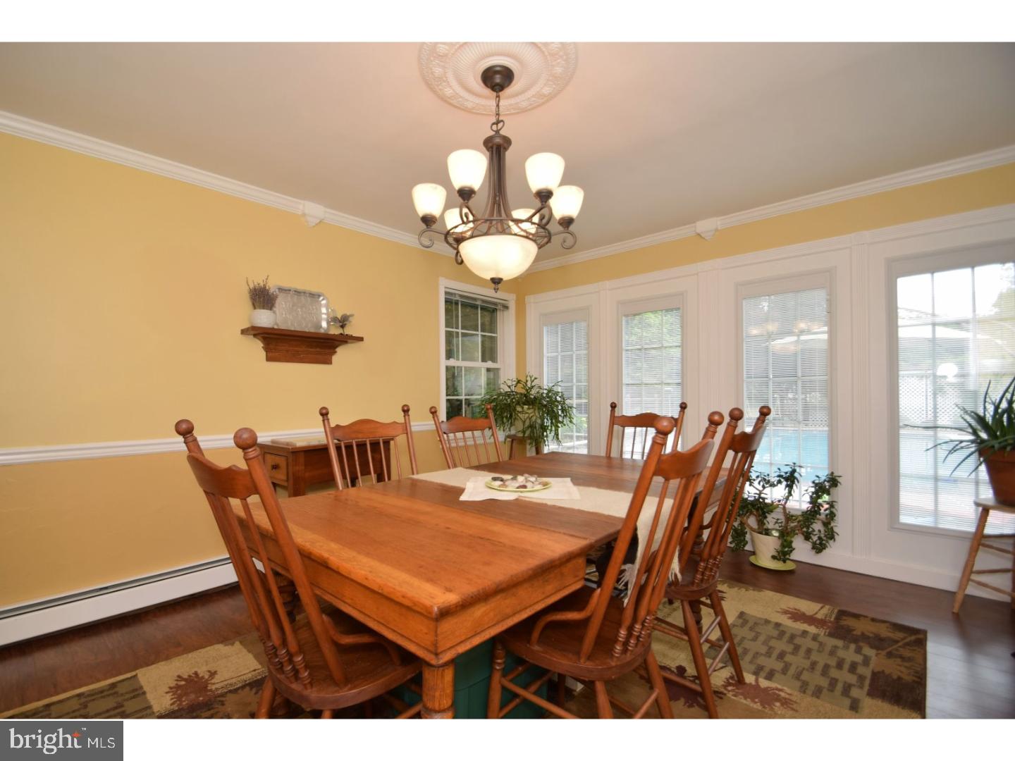 860 Store Road Harleysville, PA 19438 - Photo 5 of 25 Dining Room