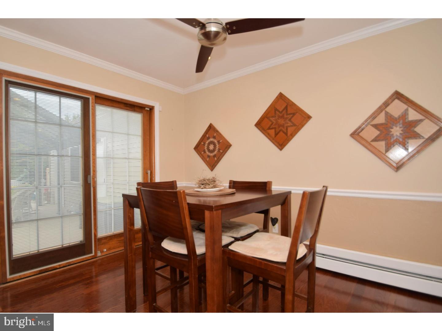 860 Store Road Harleysville, PA 19438 - Photo 8 of 25 Breakfast Room