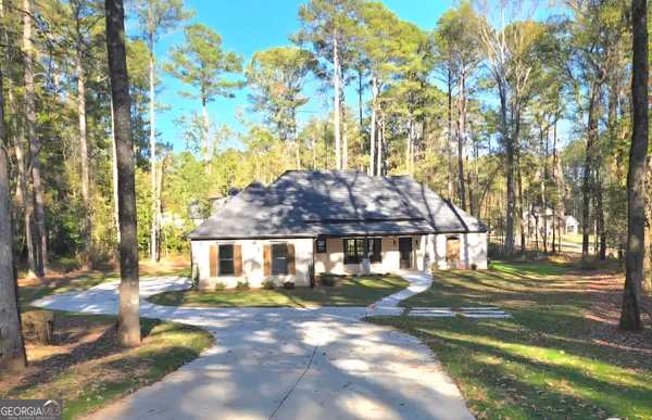 $825,000 | 2043 Fischer Road, Sharpsburg, GA 30277