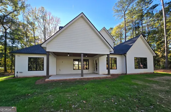 $825,000 | 2043 Fischer Road, Sharpsburg, GA 30277