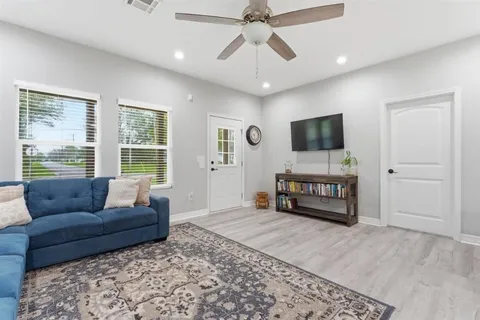 $192,500 | 1110 Nelson Street, Vinton, LA 70668