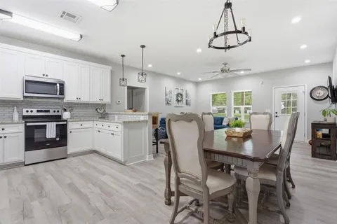 $192,500 | 1110 Nelson Street, Vinton, LA 70668