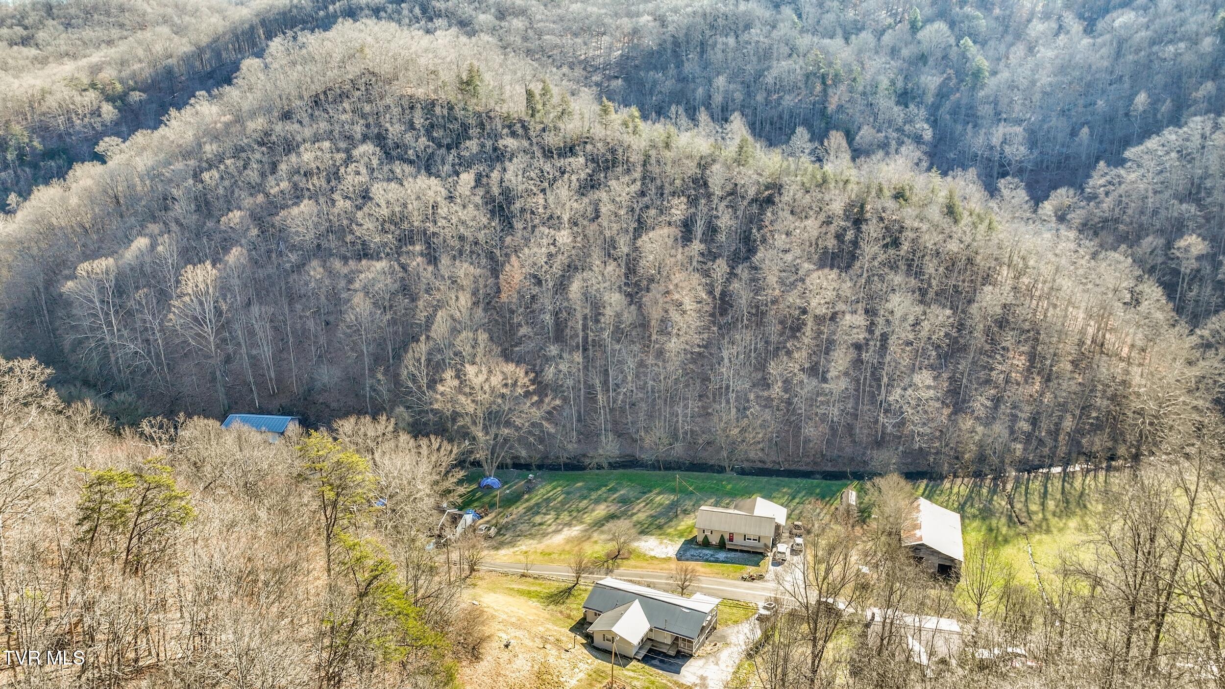 1290 Fairview Road Duffield, VA 24244 - Photo 34 of 49 49_dji_0273