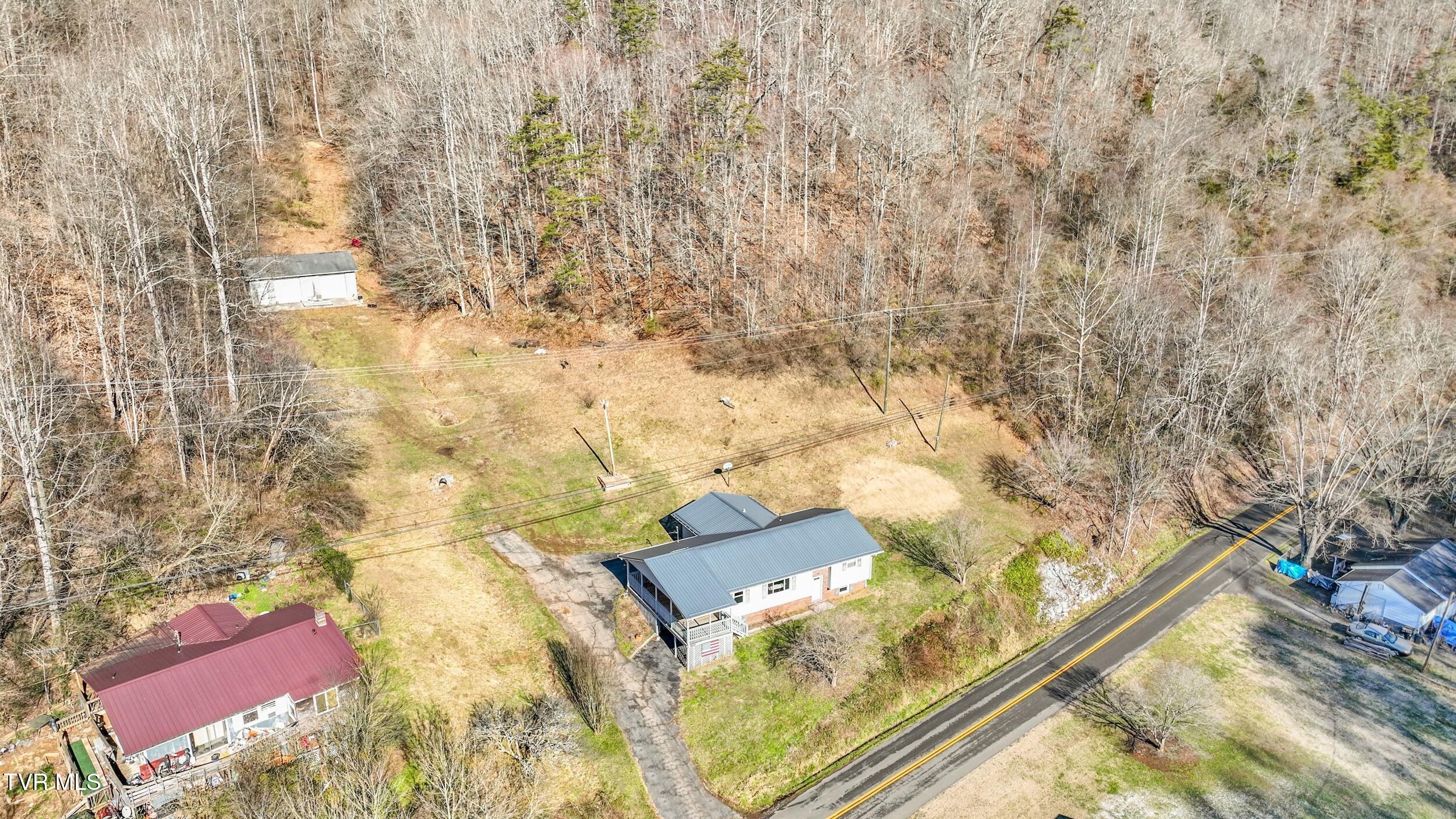 1290 Fairview Road Duffield, VA 24244 - Photo 41 of 49 43_dji_0258
