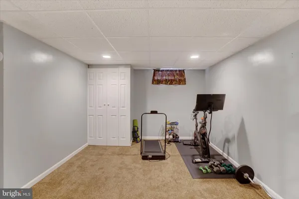 $305,000 | 1890 North Drive, York, PA 17408