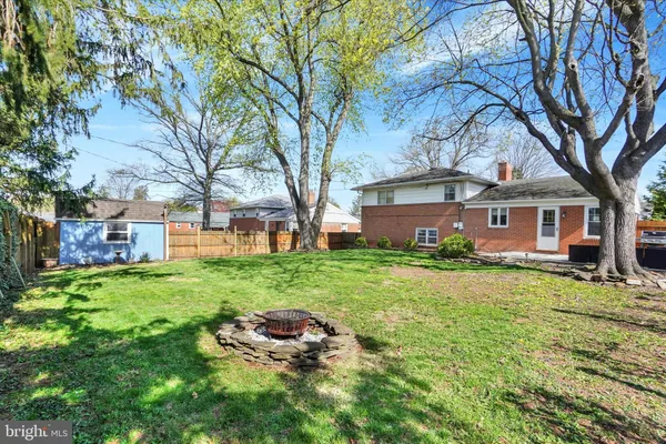 $305,000 | 1890 North Drive, York, PA 17408