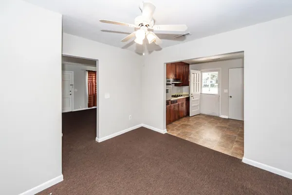$2,400 | 903 Yorktown Drive, Charleston, SC 29412