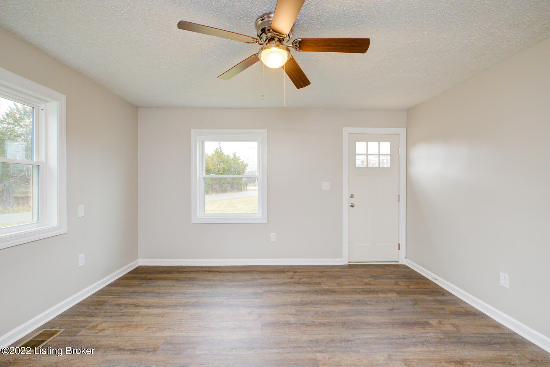 7841 Beech Grv Road Lebanon Junction, KY 40150 - Photo 6 of 24 GSP-7841_Beech_Grove_Rd-5
