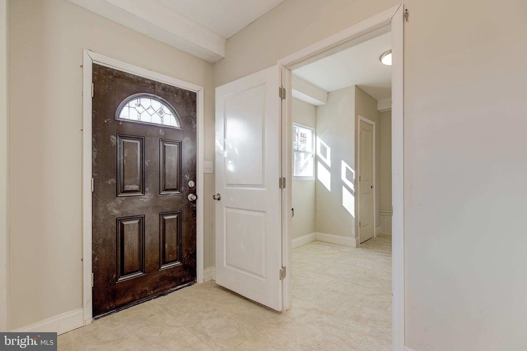 19 Marlborough Road Upper Darby, PA 19082 - Photo 3 of 26