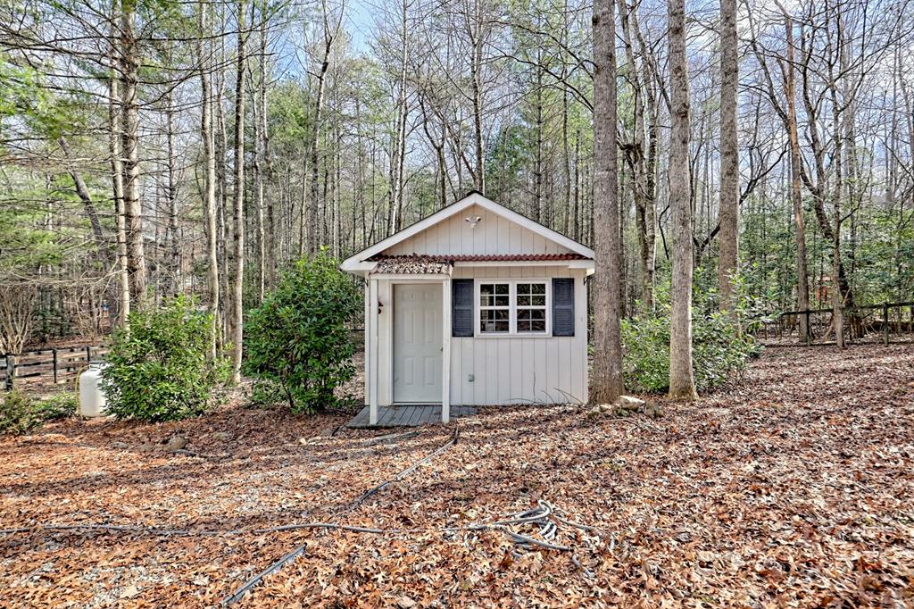 57 Violet Road Blairsville, GA 30512 - Photo 8 of 45 Gallery Image 8