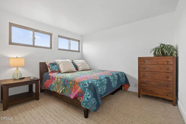 $899,000 | 2947 Harbor Boulevard, Oxnard, CA 93035