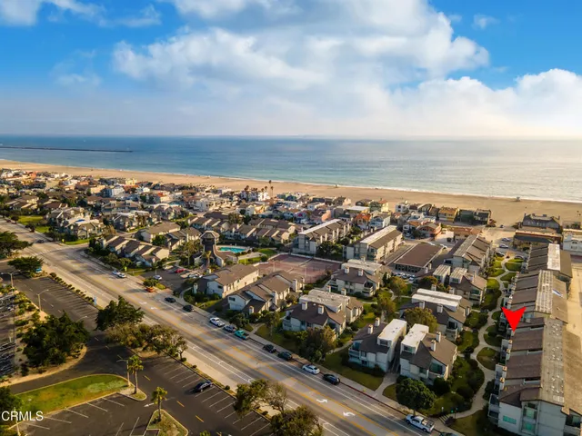 $899,000 | 2947 Harbor Boulevard, Oxnard, CA 93035