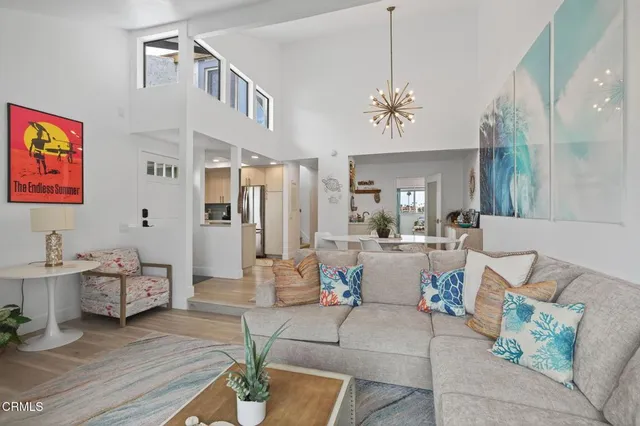 $899,000 | 2947 Harbor Boulevard, Oxnard, CA 93035