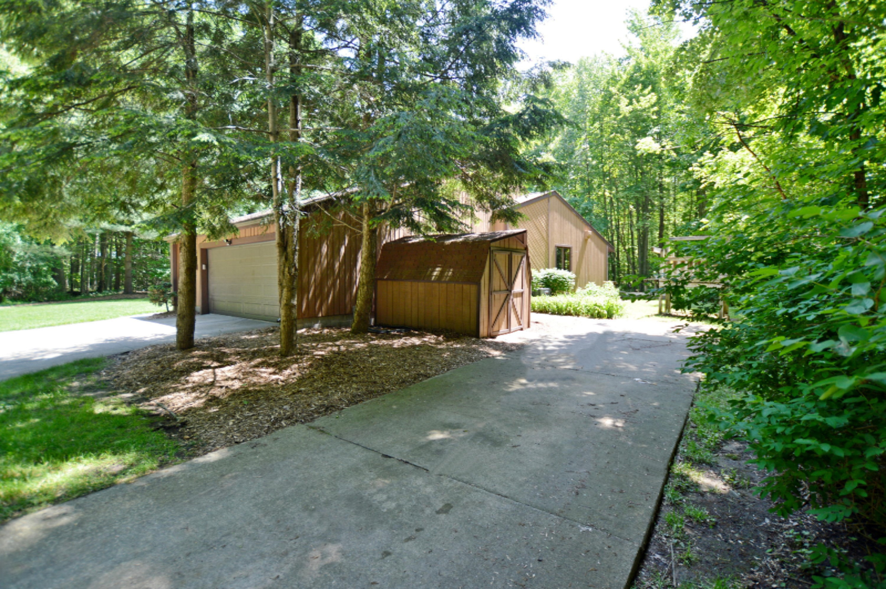 18361 North Fruitport Road Spring Lake, MI 49456 - Photo 46 of 59 DSC_0841