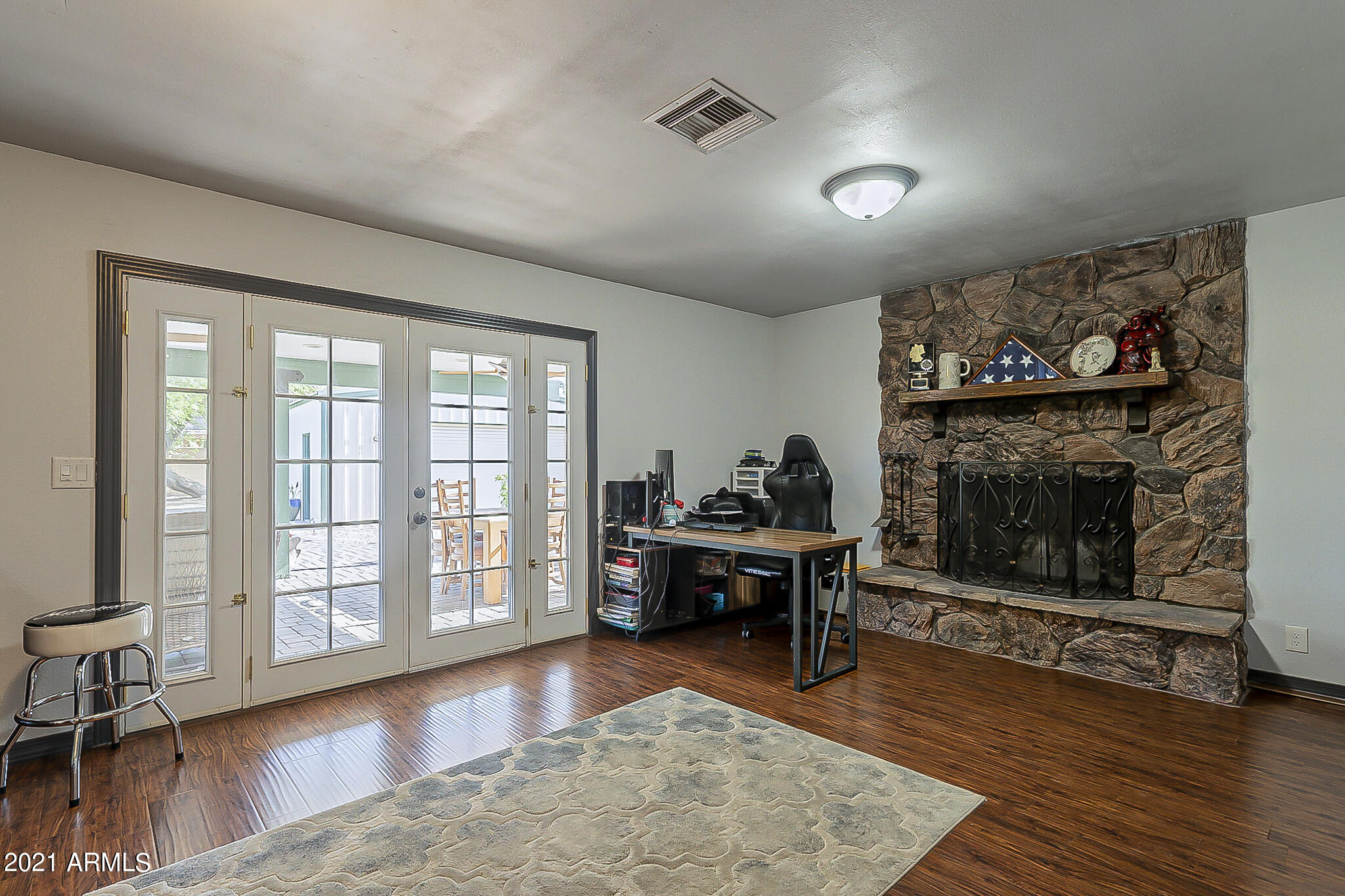 249 East Silver Creek Road Gilbert, AZ 85296 - Photo 14 of 47 Silver Creek-23