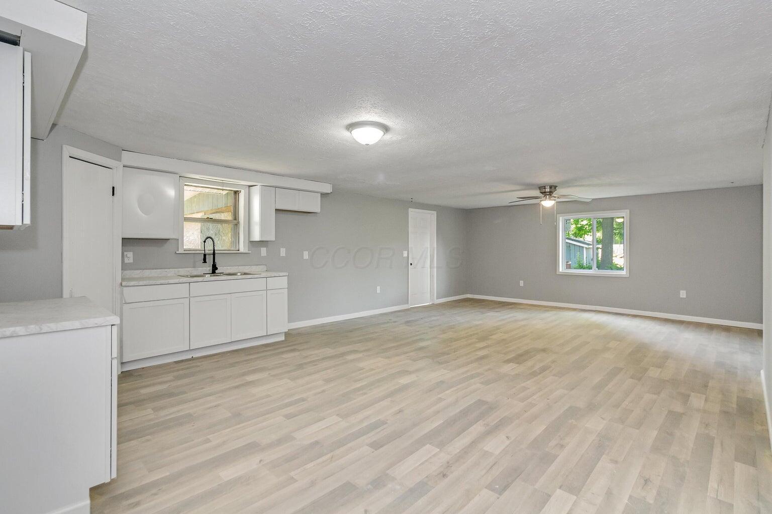 140 North Section Street La Rue, OH 43332 - Photo 2 of 9 20241107211748288980000000-o