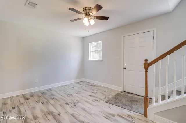 $1,200 | 233 Milray Lane, Gulfport, MS 39507