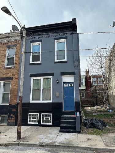 2535 North Stanley St  