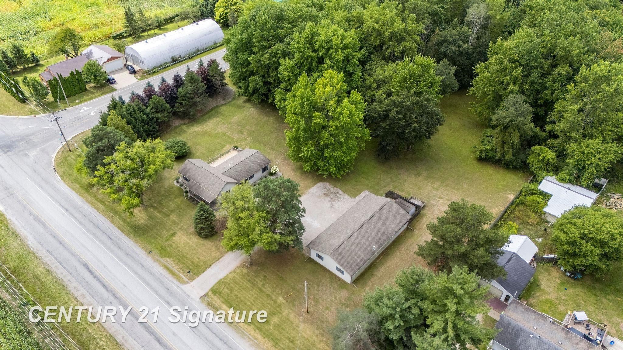 1545 North Graham Road Freeland, MI 48623 - Photo 40 of 45 Gallery Image 40
