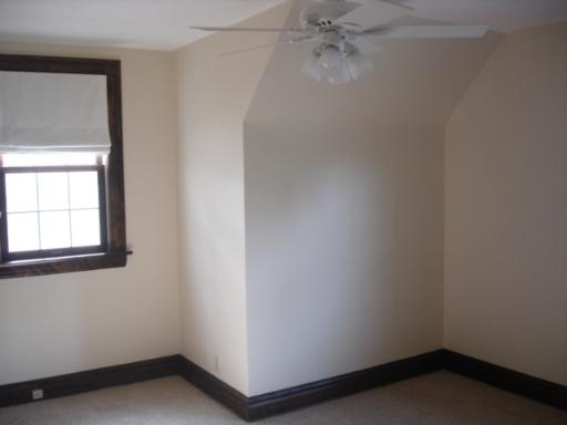 292 Blackhawk Road Riverside, IL 60546 - Photo 9 of 13 a small space with a window