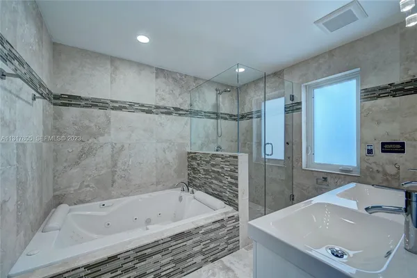 $12,500 | 1109 Hollywood Boulevard, Hollywood, FL 33019