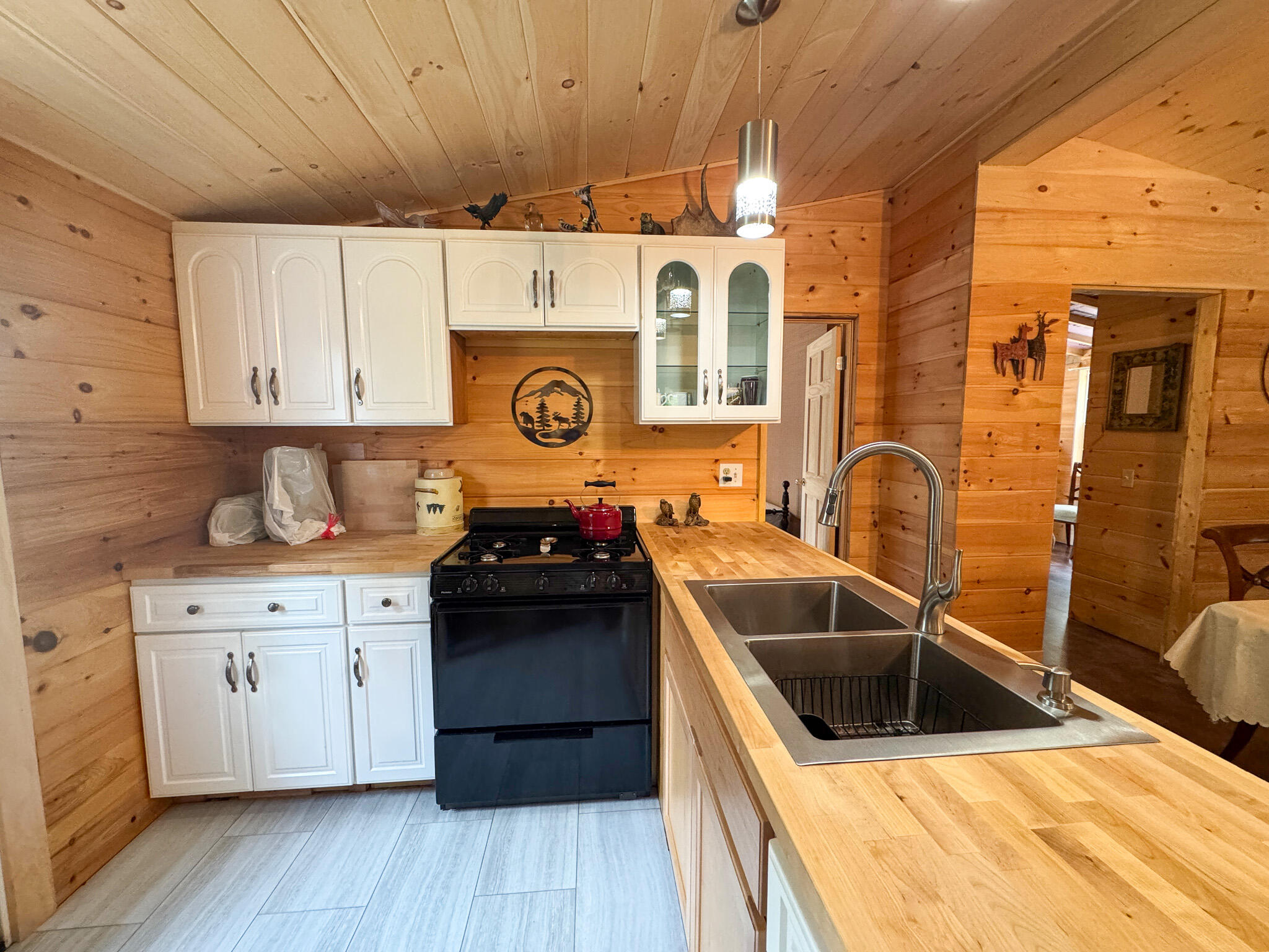147 Loop Road Lincoln, ME 04457 - Photo 15 of 28 14