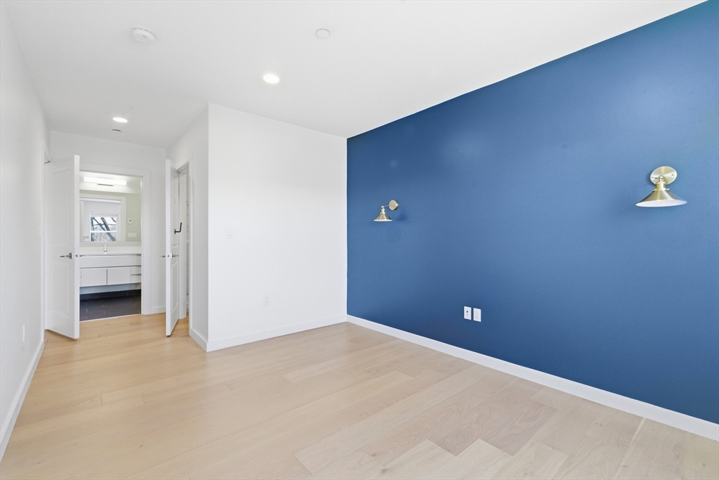 16 Boardman Street, Unit 202 Boston, MA 02128 - Photo 18 of 23