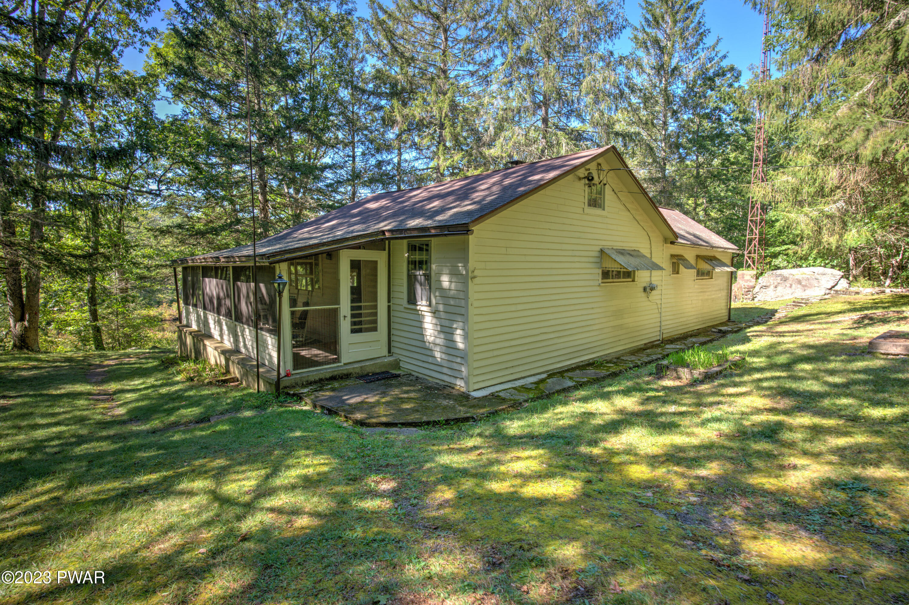 128 Falls Road Dingmans Ferry, PA 18328 - Photo 27 of 31